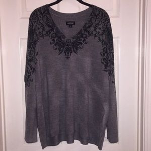 🐝 Avenue Brand. Grey and Black Sweater